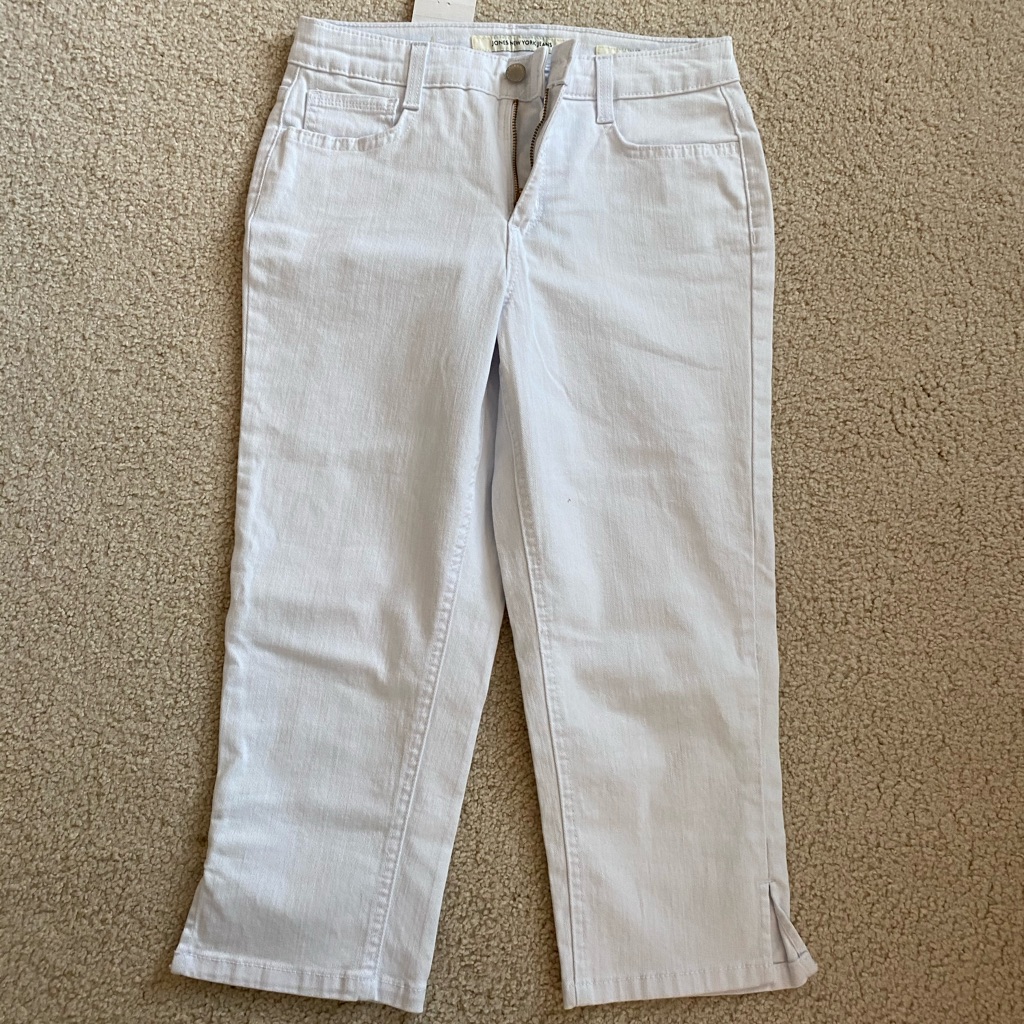 White Crop White Jeans